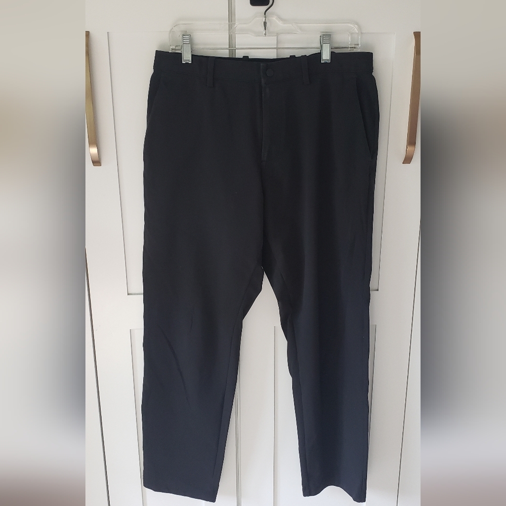 Uniqlo Dress Pants Men's M Classic Black Comfortable Trouser Pants